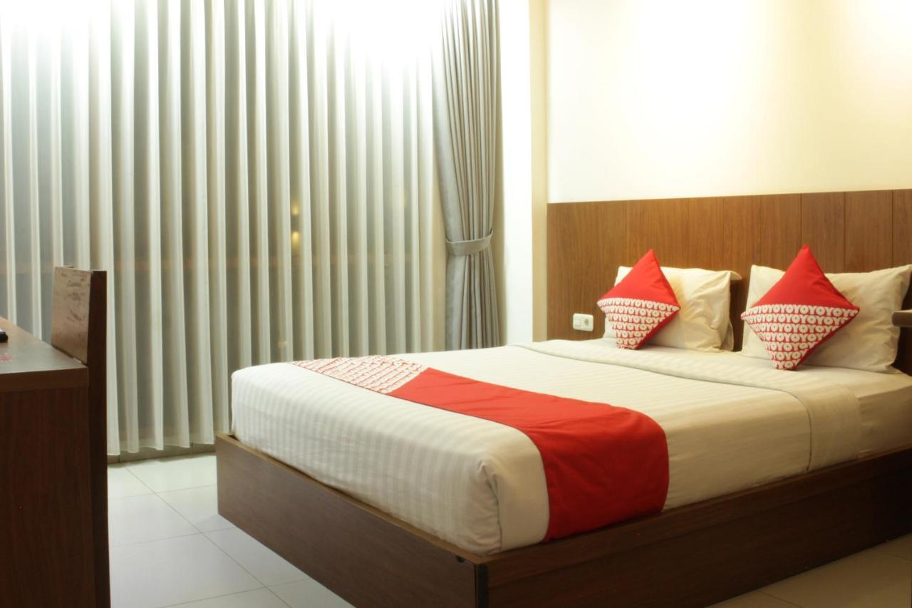 Oyo 171 Lotus Art Garden Hotel Bandung
