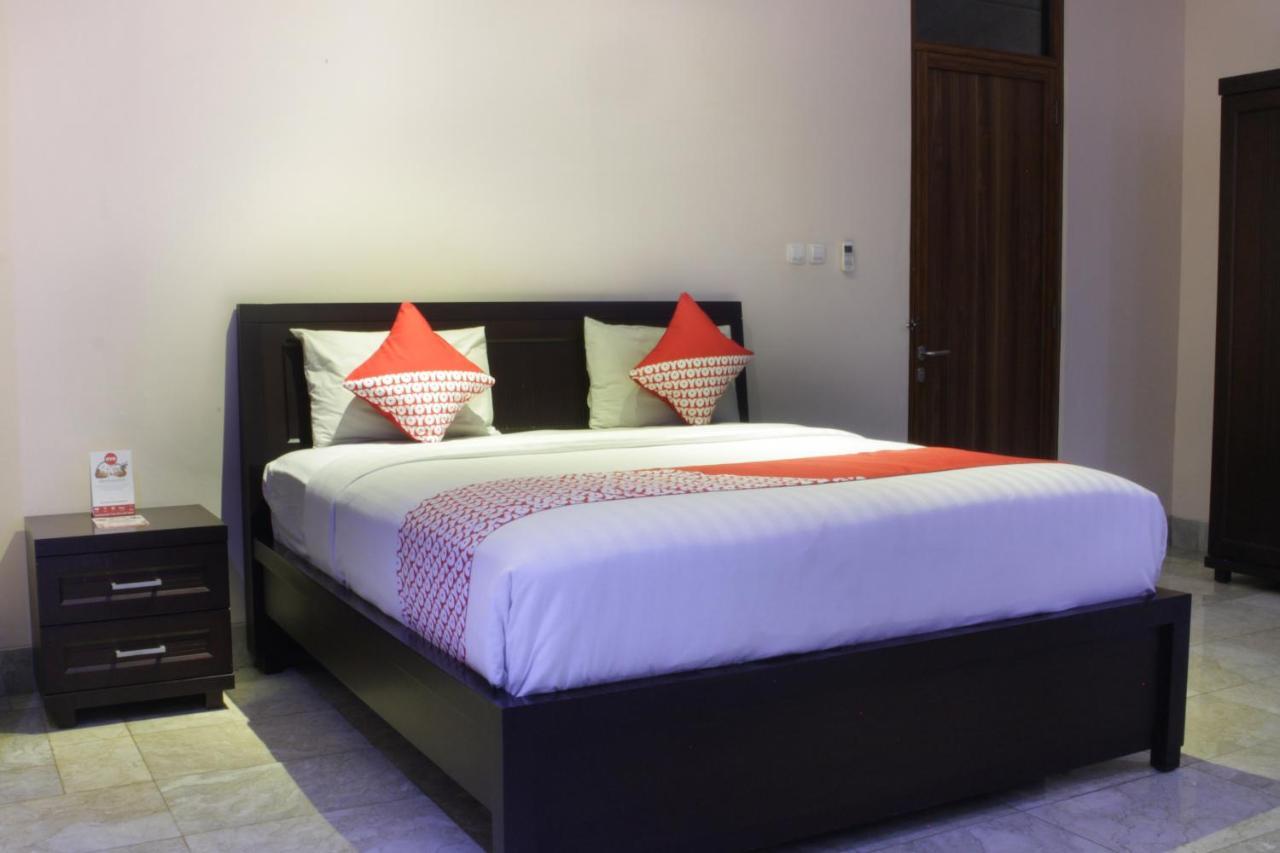 Oyo 171 Lotus Art Garden Hotel Bandung